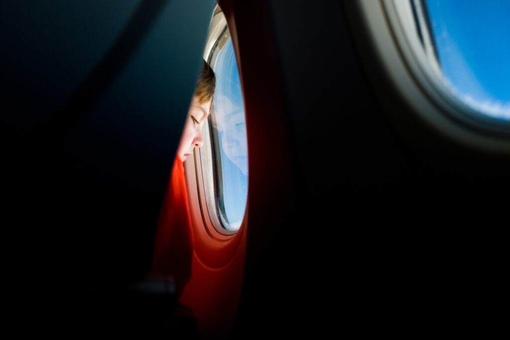 How to Make Kids' Behavior During a Flight